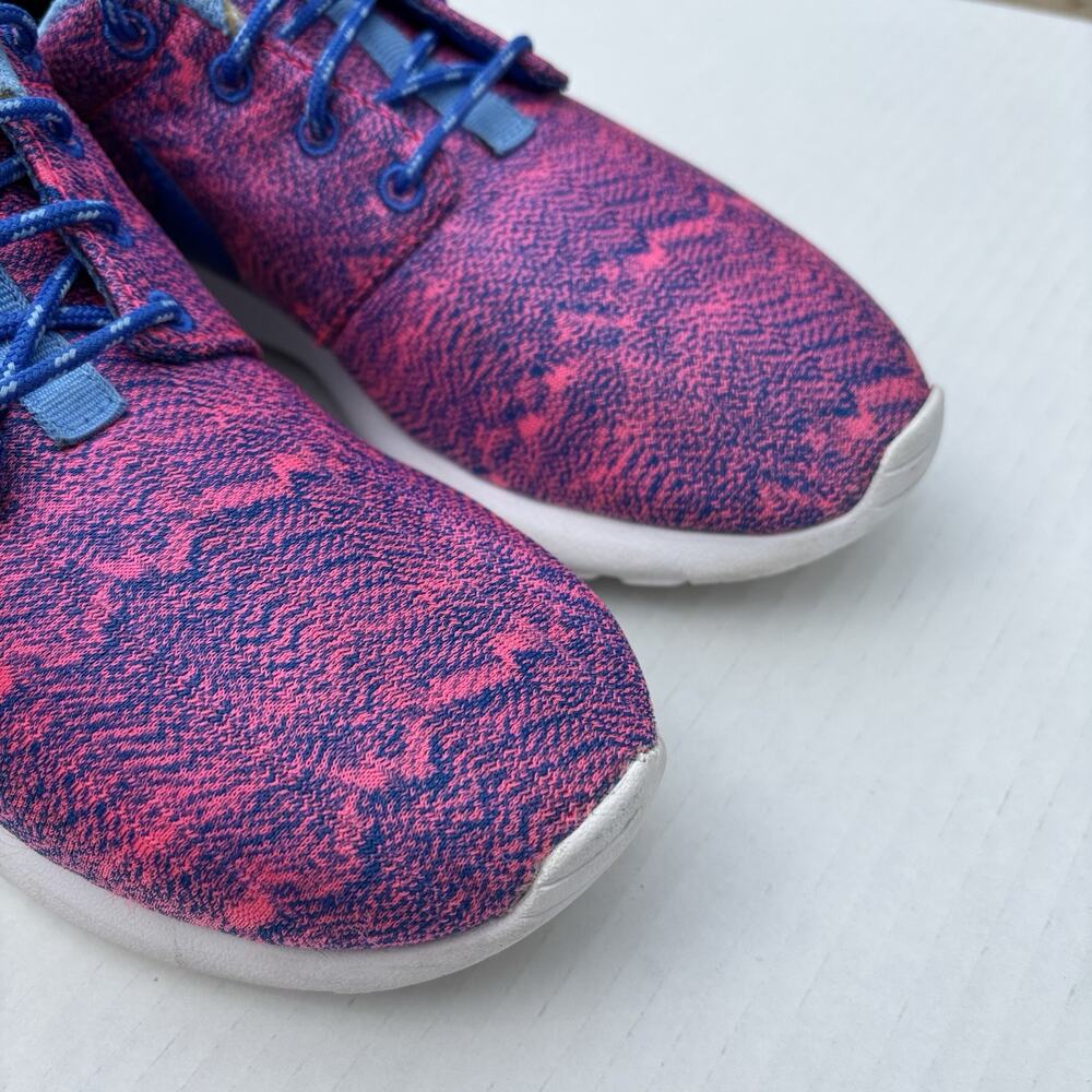 Nike Roshe Running Shoes Pink kids Size 7 Sneaker School Preppy - Picture 8 of 11